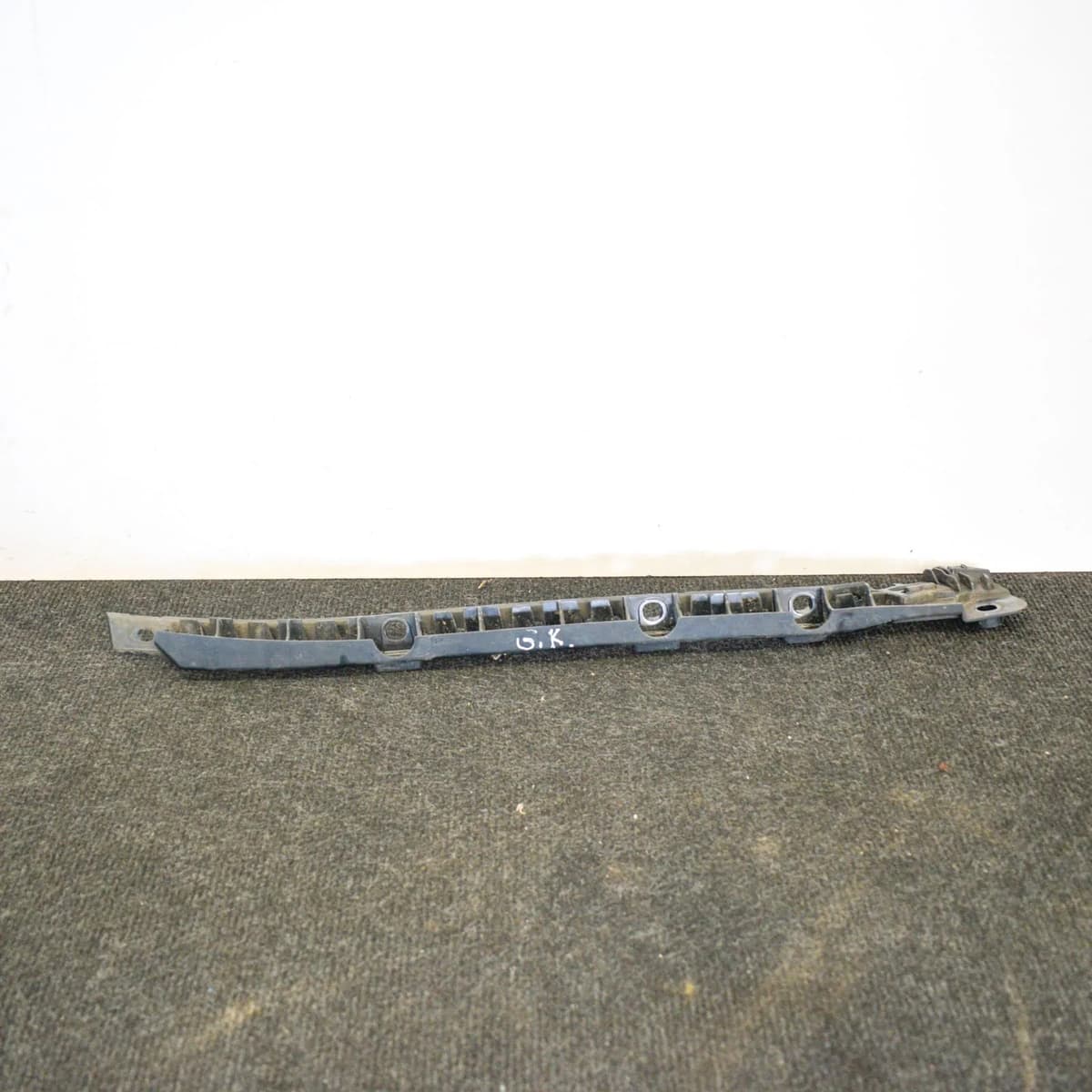 MERCEDES-BENZ E-CLASS W212 Rear Left Bumper Bracket A2128801130 2011