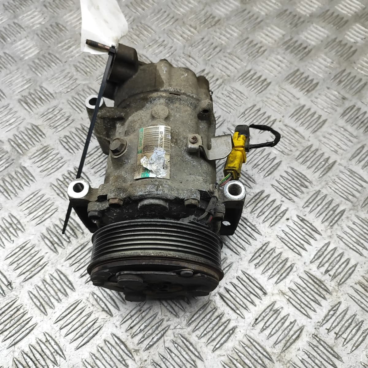 MINI COOPER R56 Air Condition A/C Pump 9223392 1.6 Petrol 135kw 2011 36115512