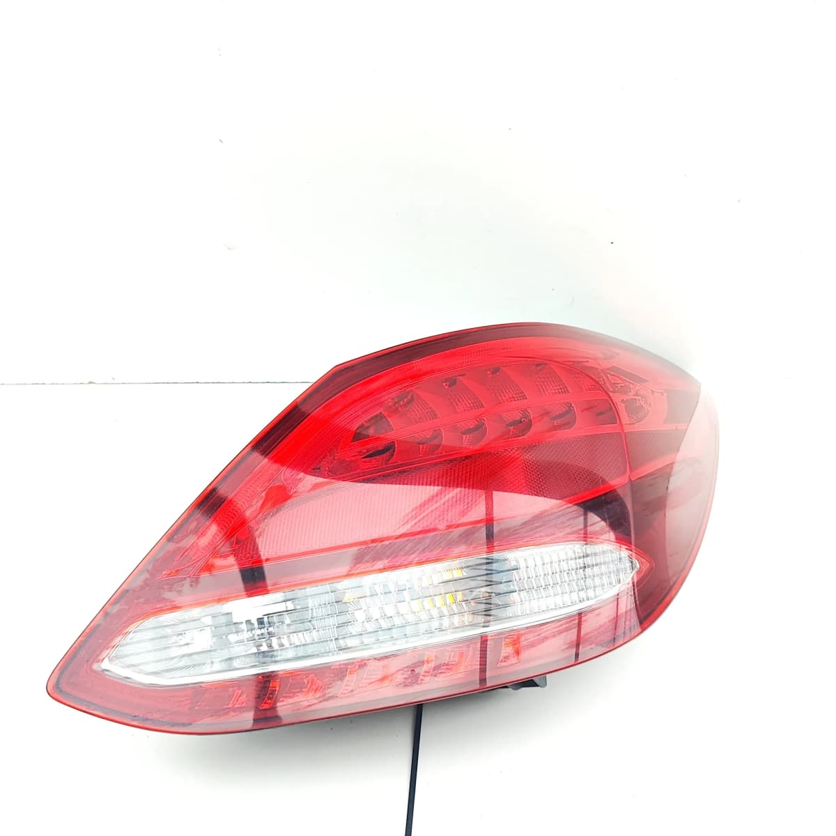MERCEDES-BENZ C W205 Rear Right Tail Light A2059061257 RHD 2018 36631825