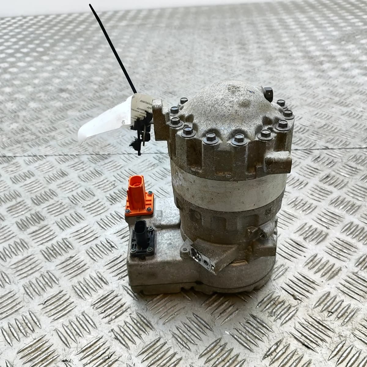 SKODA ENYAQ iV SUV Air Condition A/C Pump 1EA820808H 36055122