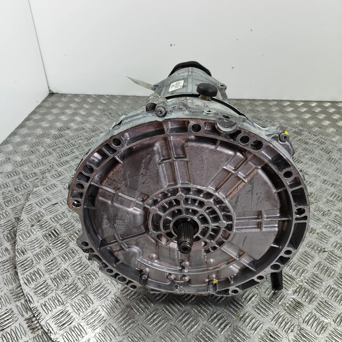 MERCEDES-BENZ C W205 Gearbox 724.208 2.1 Diesel / electricity 150kw 34526102