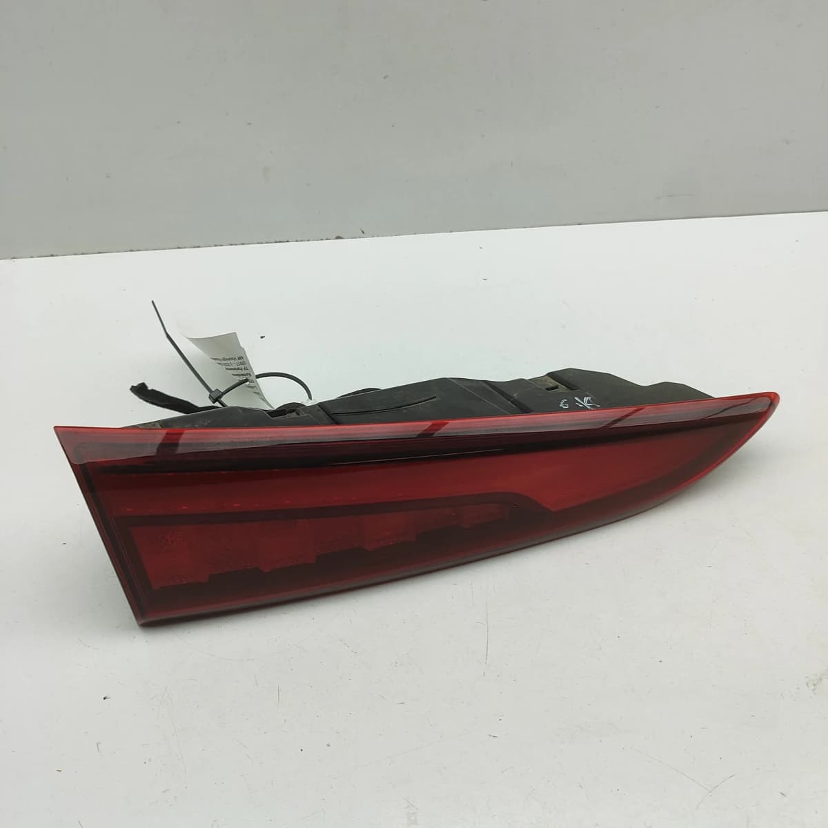 HYUNDAI KONA OS MK1 Left Side Tailgate Tail Light 92403J9600 RHD 2023 34161309