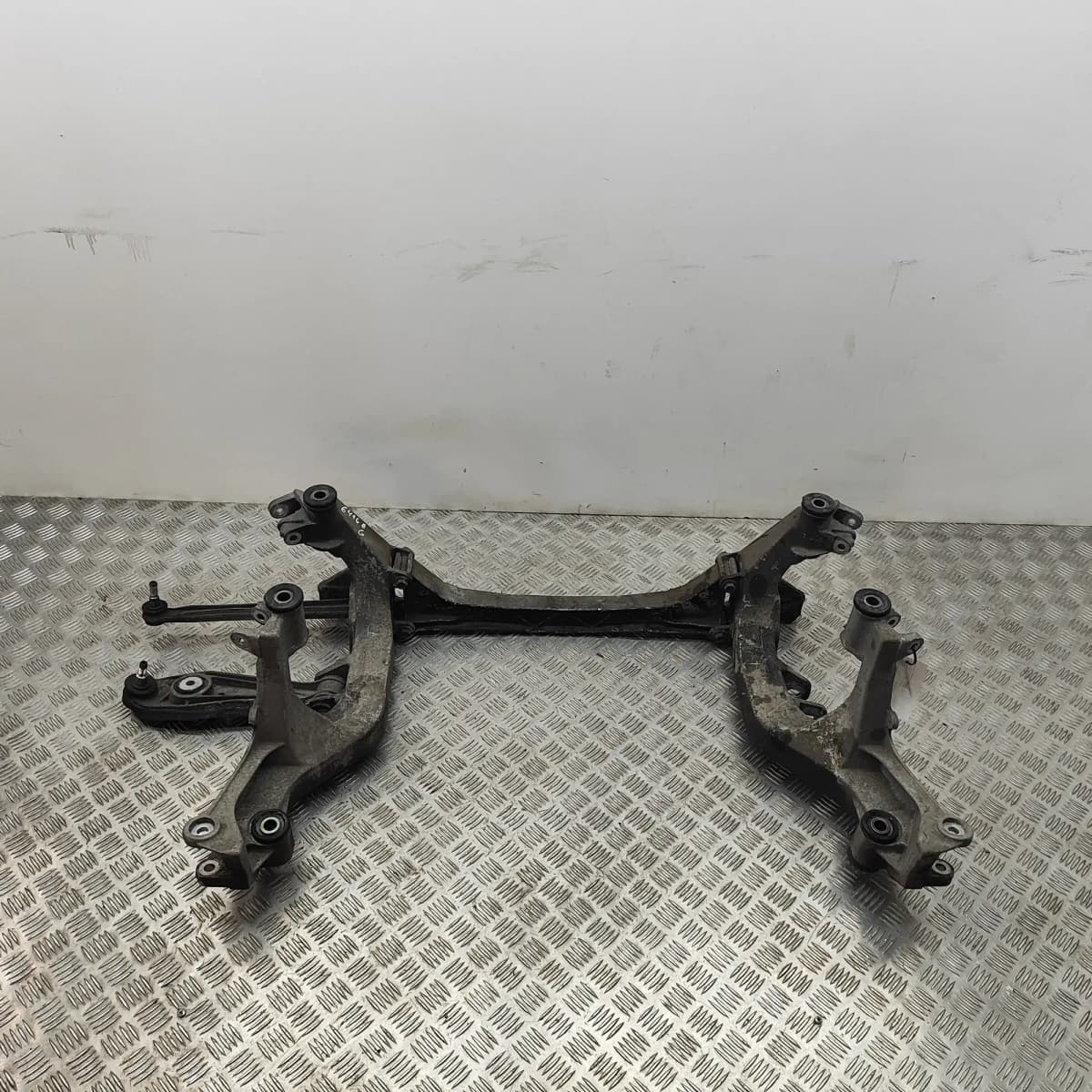 PORSCHE 911 Cabrio 996 Rear Subframe 99633115600 3.4 Petrol 221kw 1999 36756653
