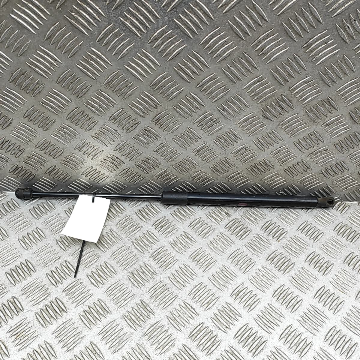 LAND ROVER DISCOVERY SPORT L550 Right Side Tailgate Gas Strut FK72-406A10-BB