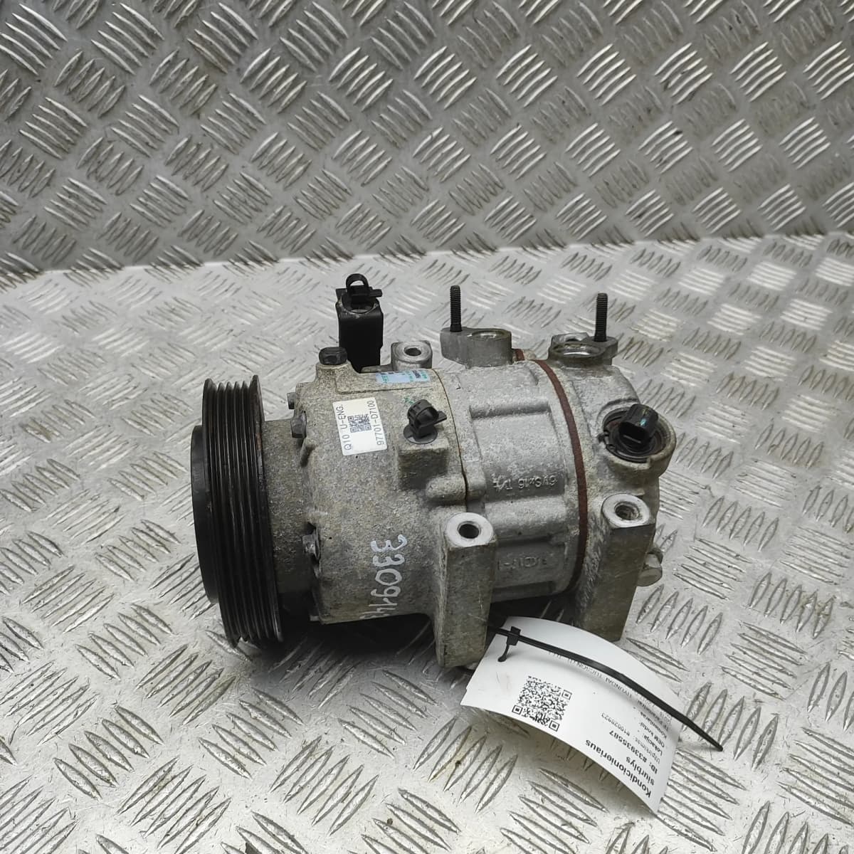 HYUNDAI TUCSON TL MK3 Air Condition A/C Pump F500NFFCA03 1.7 Diesel 85kW 2017