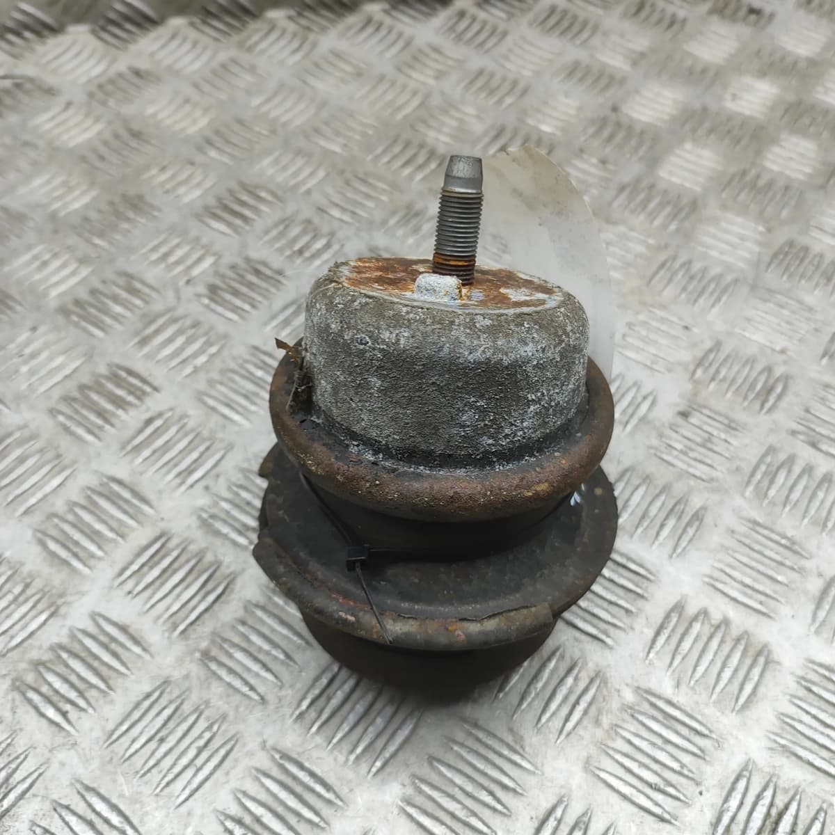NISSAN GT-R R35 Engine Mount 11320-JF00B 3.8 Petrol 390kw 35146472