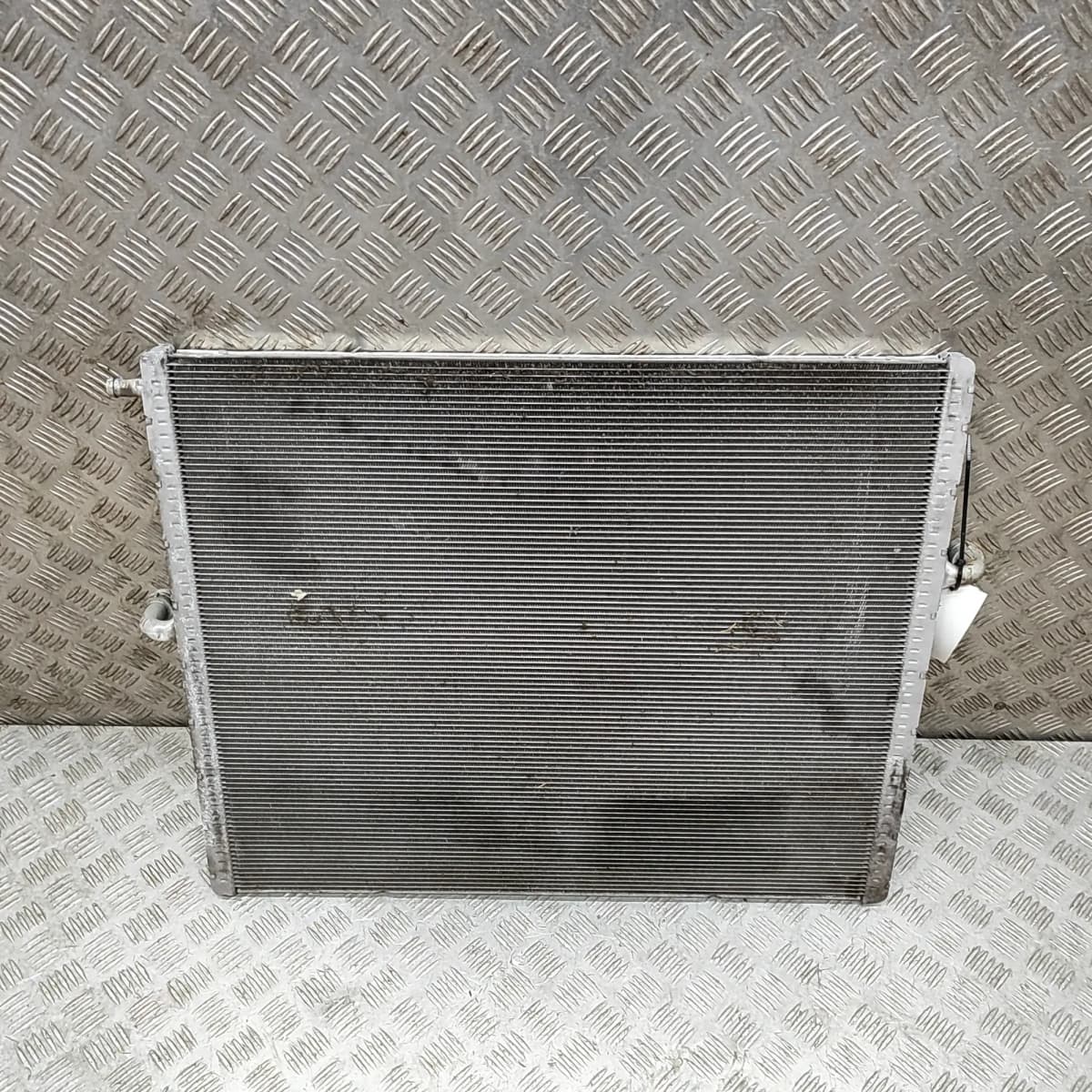 MERCEDES-BENZ GLE W167 Cooling Radiator A1675000300 2.0 Hybrid 225kW 2021