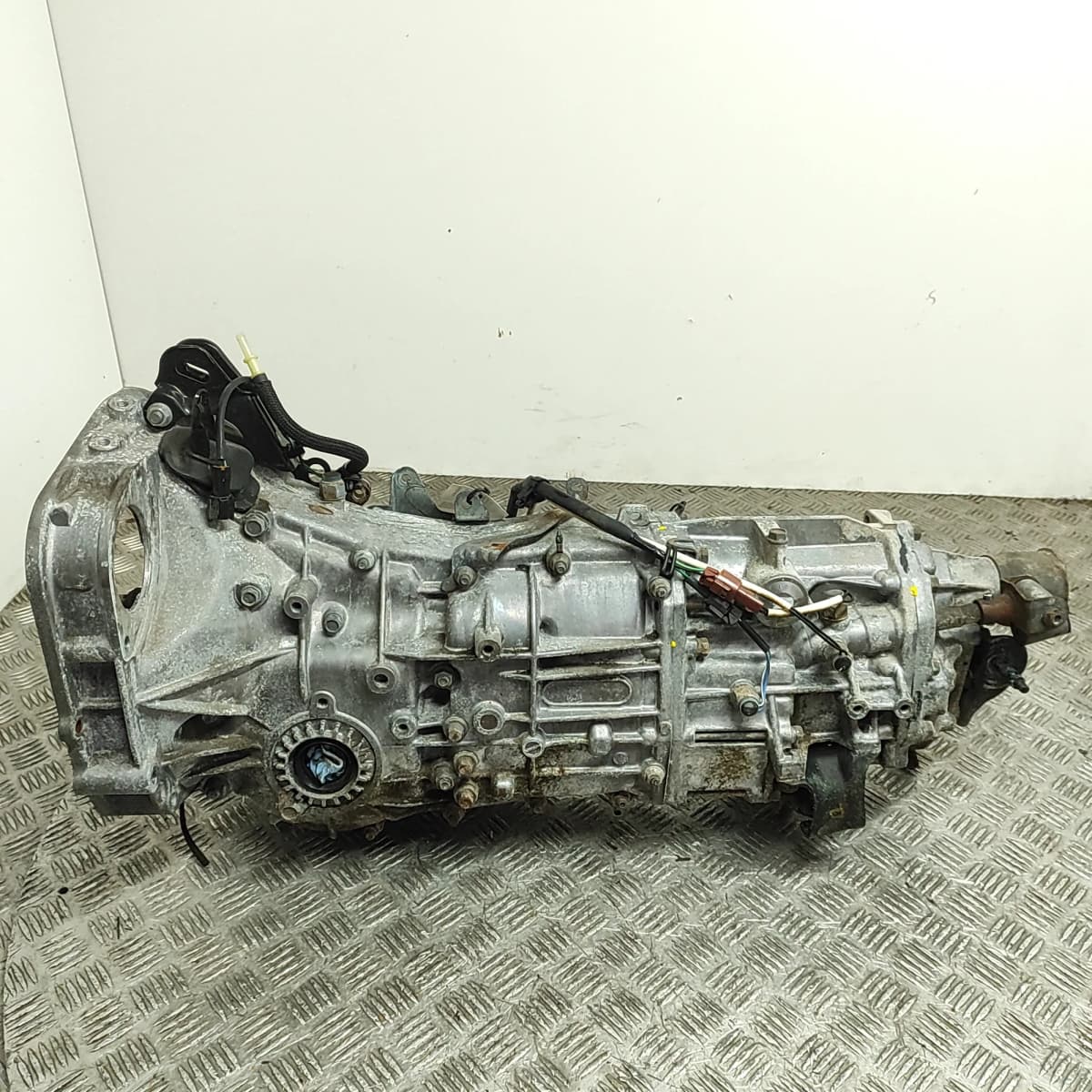 SUBARU XV GP 5 Speed Manual Gearbox TY758TY7DB 1.6 Petrol 84kw 2014 33110464