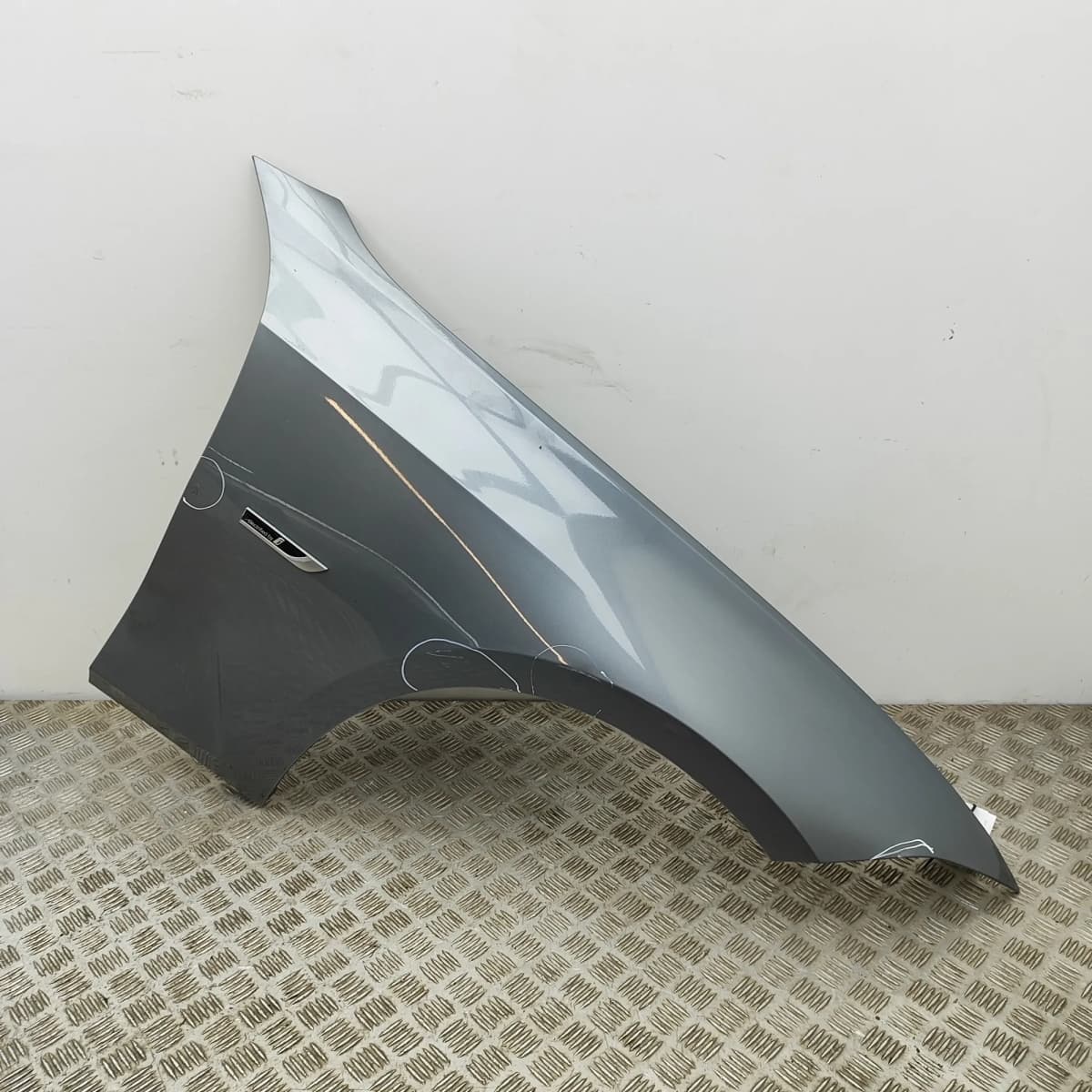 BMW 3 Touring G21 Front Right Fender 8494440 2.0 Petrol / electricity 33378246
