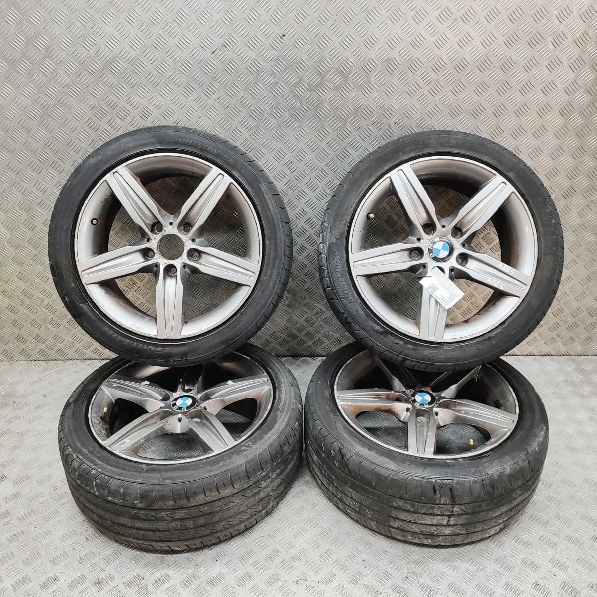BMW 2 Coupe F22 Alloy Wheel Set R17 6850151 2.0 Diesel 140kw 2014 33548549
