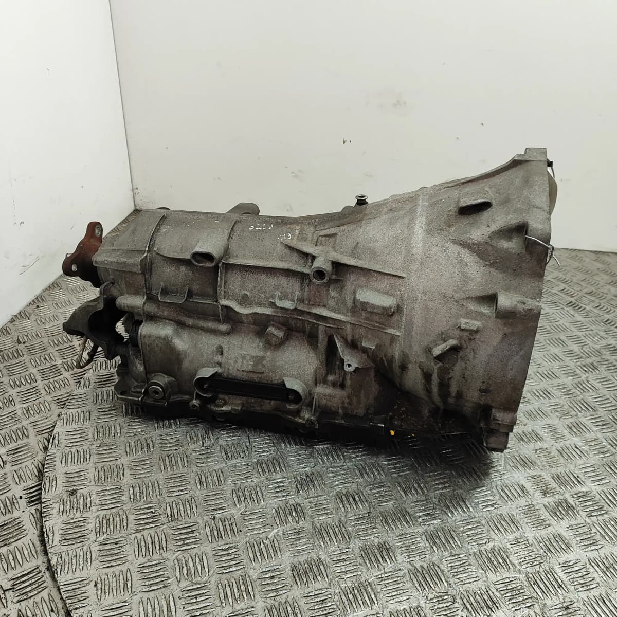 BMW 3 F30, F80 Gearbox 8HP-45 2.0 Diesel 135kw 2012 33563832
