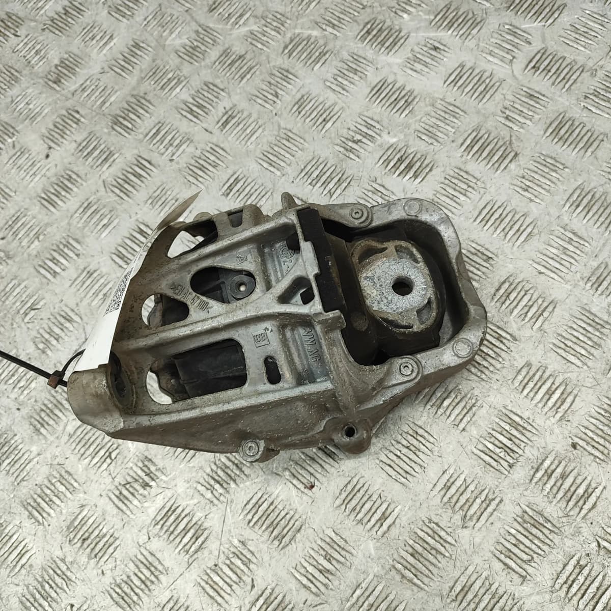AUDI A4 Allroad 8W B9 Left Side Engine Mount 782215147919 3.0 Diesel 200kW 2017