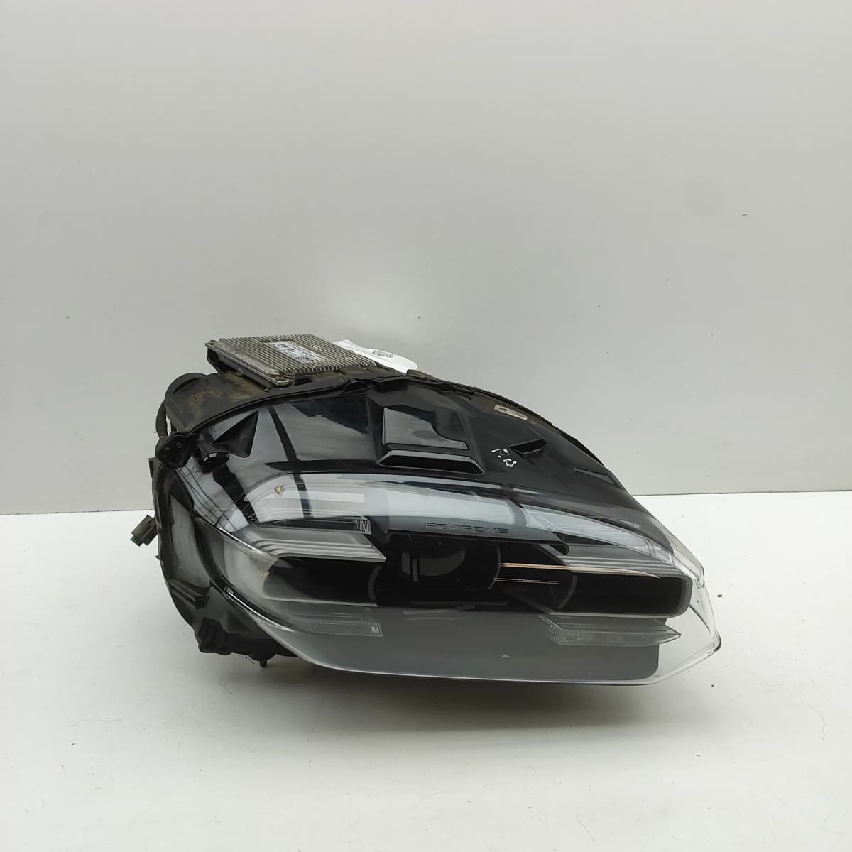 PORSCHE Taycan Front Right Headlight 9J1941034H Electricity 420kw 2022 33596453