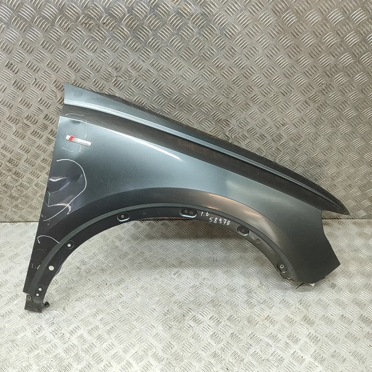 AUDI Q3 F3 MK2 Front Right Fender 83A821022 1.9 Diesel 110kW 2024 33596977