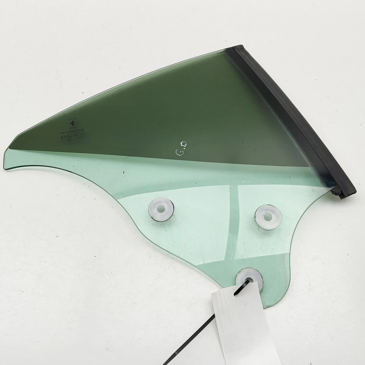 FERRARI CALIFORNIA F149 Rear Right Quarter Window AS2 69845300 2010 33724487