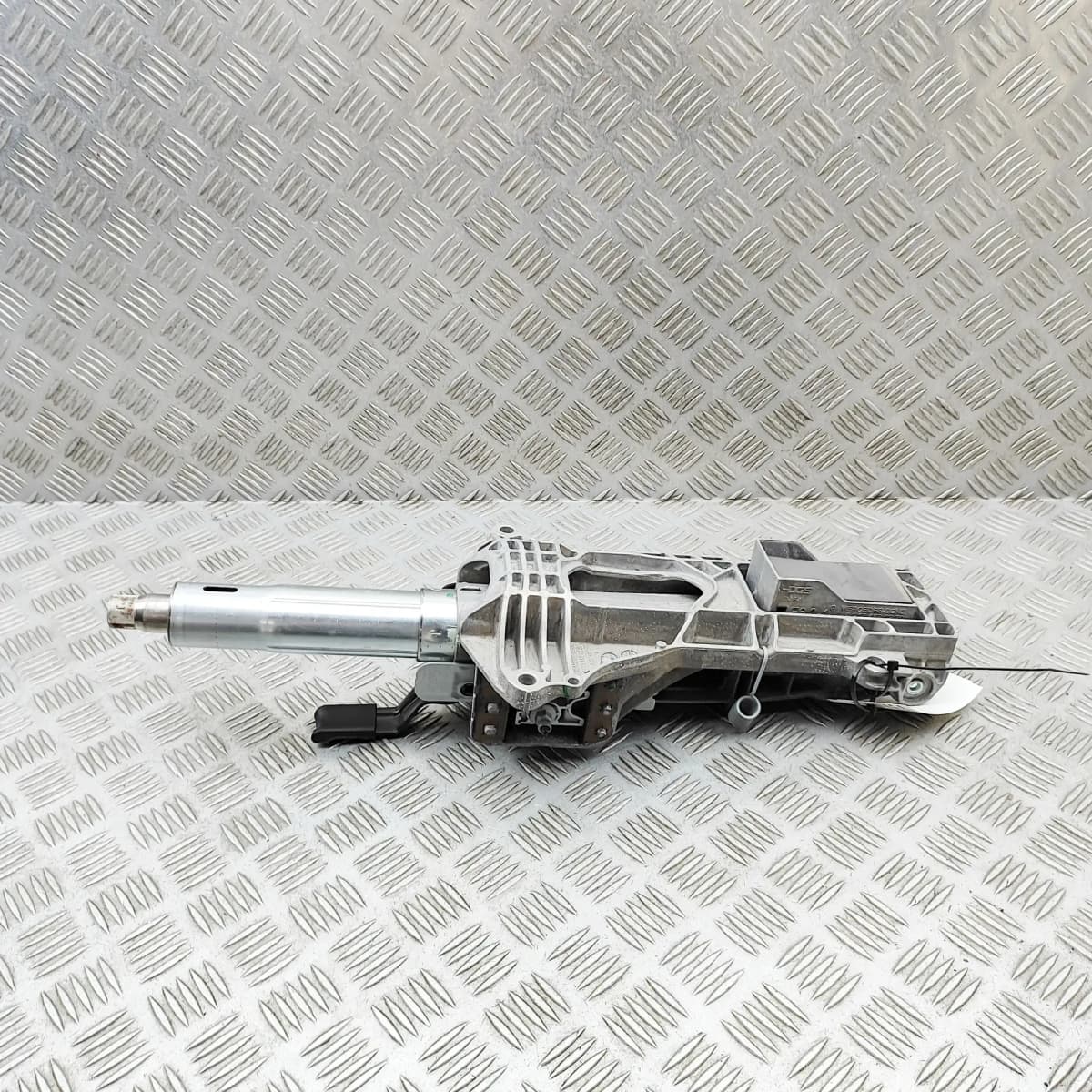 MERCEDES-BENZ E W213 Steering Column Mechanism A2054609001 RHD 2.0 Hybrid 147kW