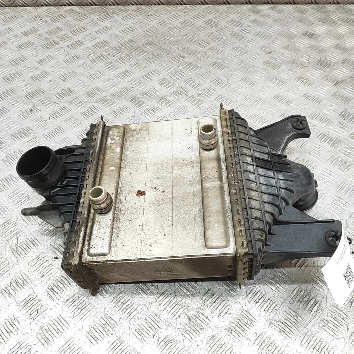 LAND ROVER DISCOVERY V L462 Intercooler Radiator FPLA-6K775-AB 3.0 Diesel 155kW