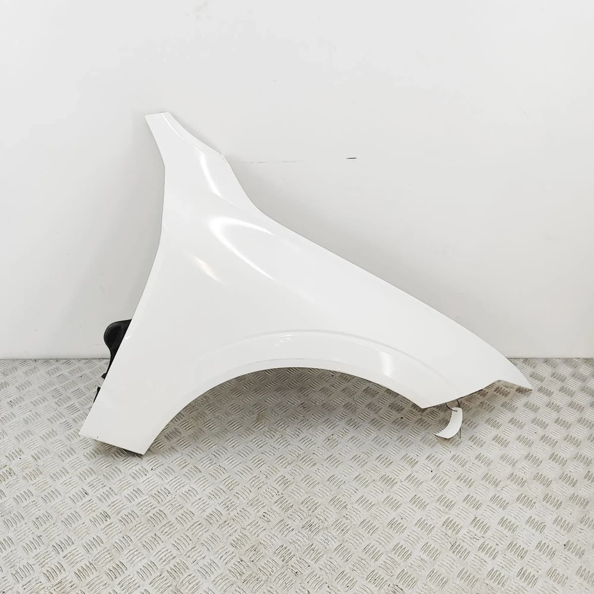 VOLVO XC60 MK2 Front Right Fender 32297442 2.0 Diesel 140kw 2019 36522459