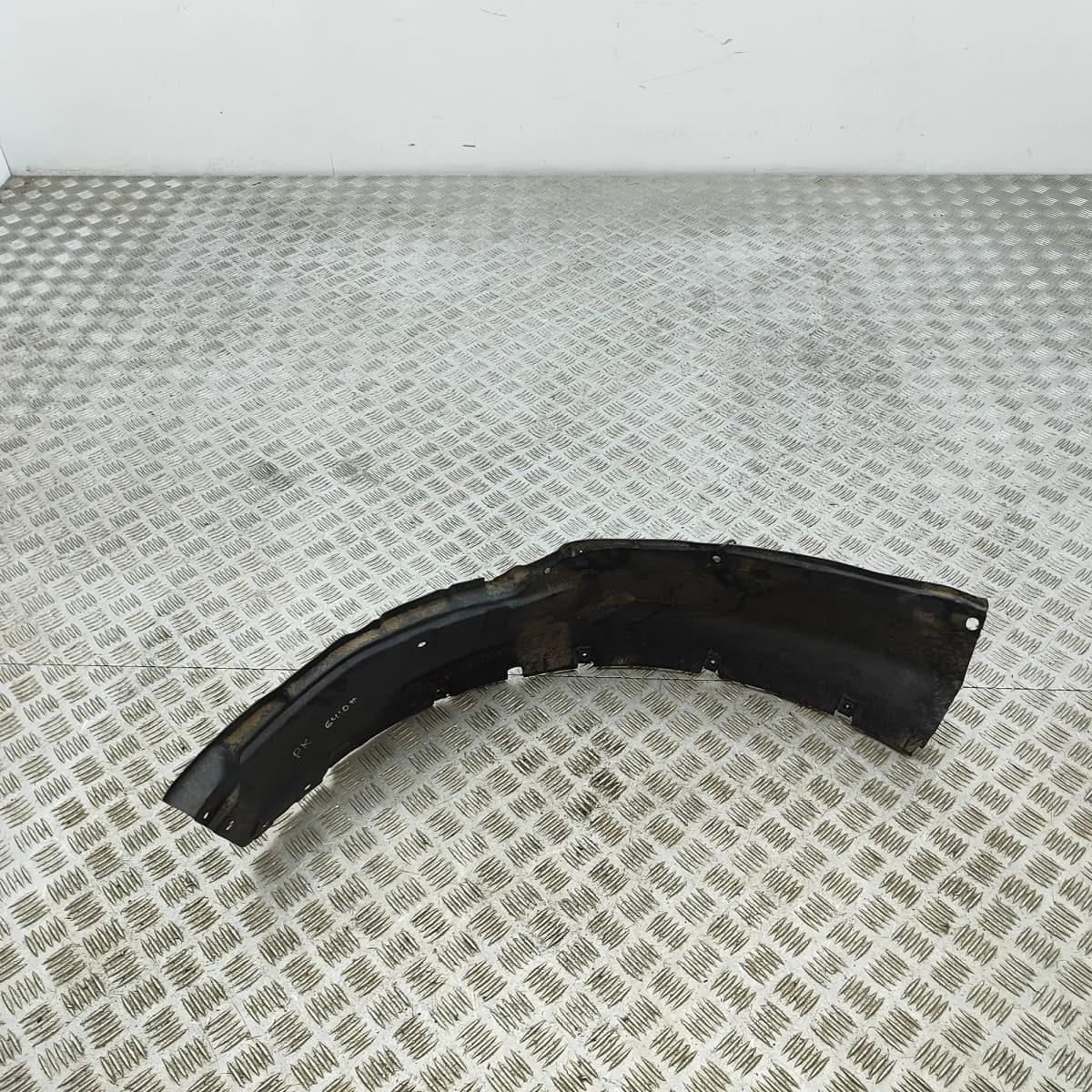 MITSUBISHI L200 TRITON KJ MK5 Front Left Arch Liner Rear Part 5370B897 2018