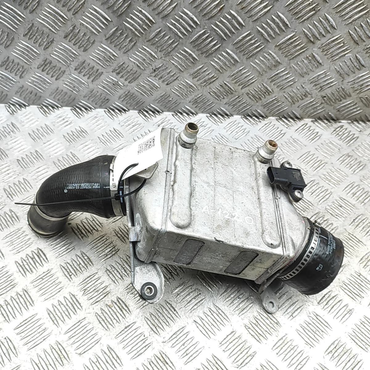 BMW 7 F01, F02 Intercooler Radiator 7575405 4.4 Petrol 330kw 2015 34465876