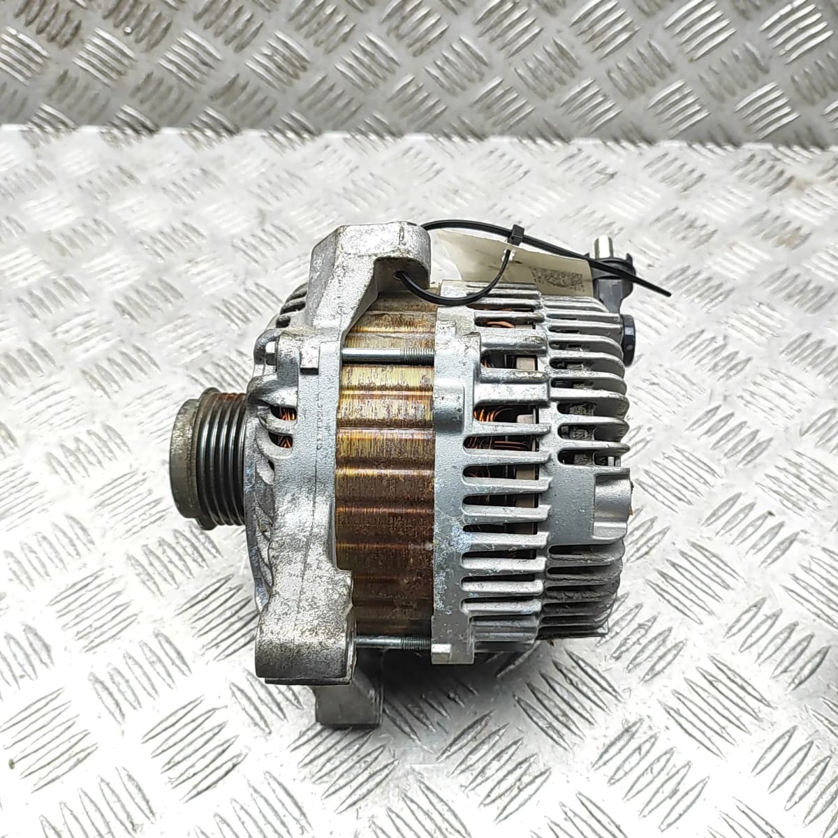 FORD USA CROWN VICTORIA EN114 Alternator Generator 9U2Z-10V346-ADRM 4.6P 186kW