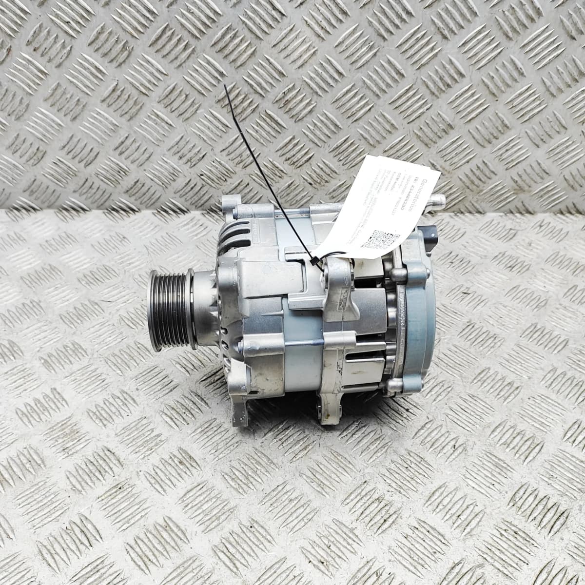 MERCEDES-BENZ CLA Coupe C118 Alternator Generator A0009000346 34488200