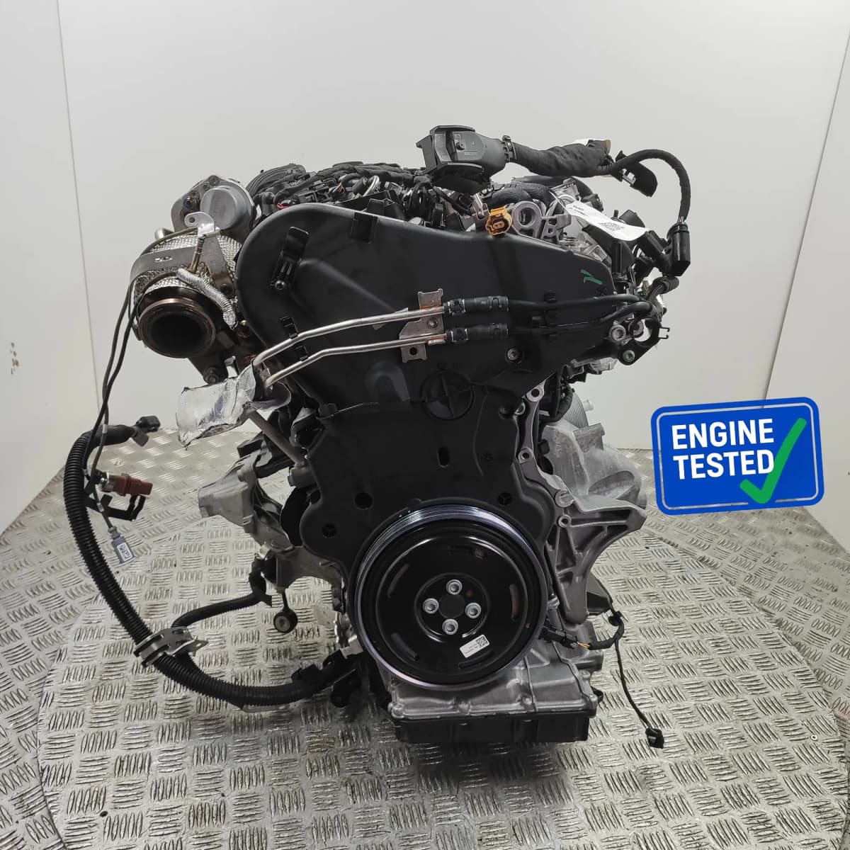 AUDI Q5 GU Engine Motor DYYA 2.0 Diesel / electricity 150kw 2025 34784925
