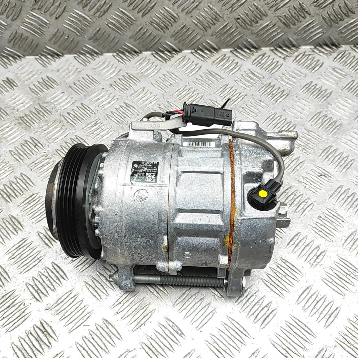 BMW X5 G05 Air Condition A/C Pump 9892069 3.0 Hybrid 210kW 2024 34220400