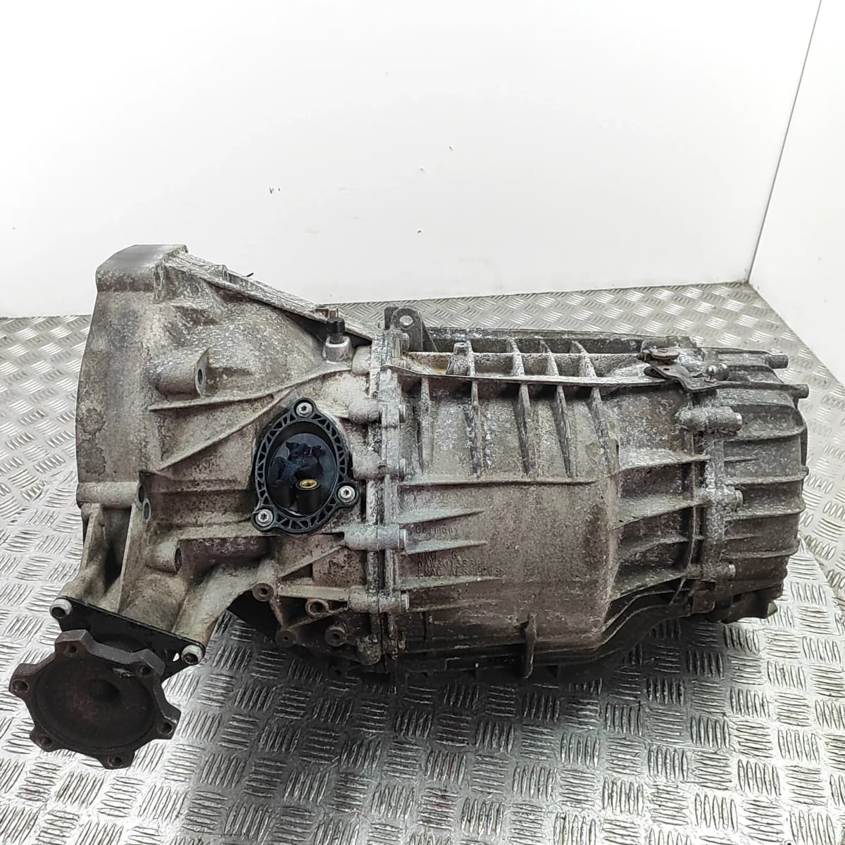 AUDI A4 Avant 8K5, B8 Gearbox NYM 2.0 Diesel 100kw 2013 34537678