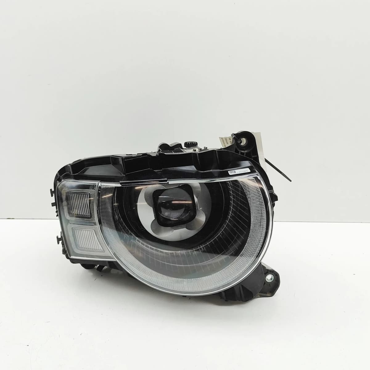 LAND ROVER DEFENDER Station Wagon L663 Front Right Headlight RHD L8B213W029GK