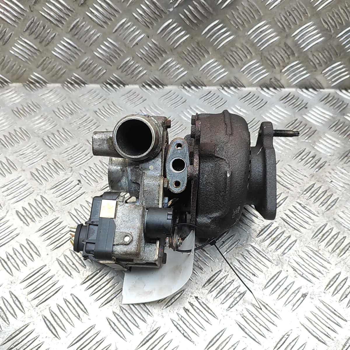 JAGUAR XF X250 Turbocharger 6R8Q-6K682-BD 2.7 Diesel 152kW 2009 34481285