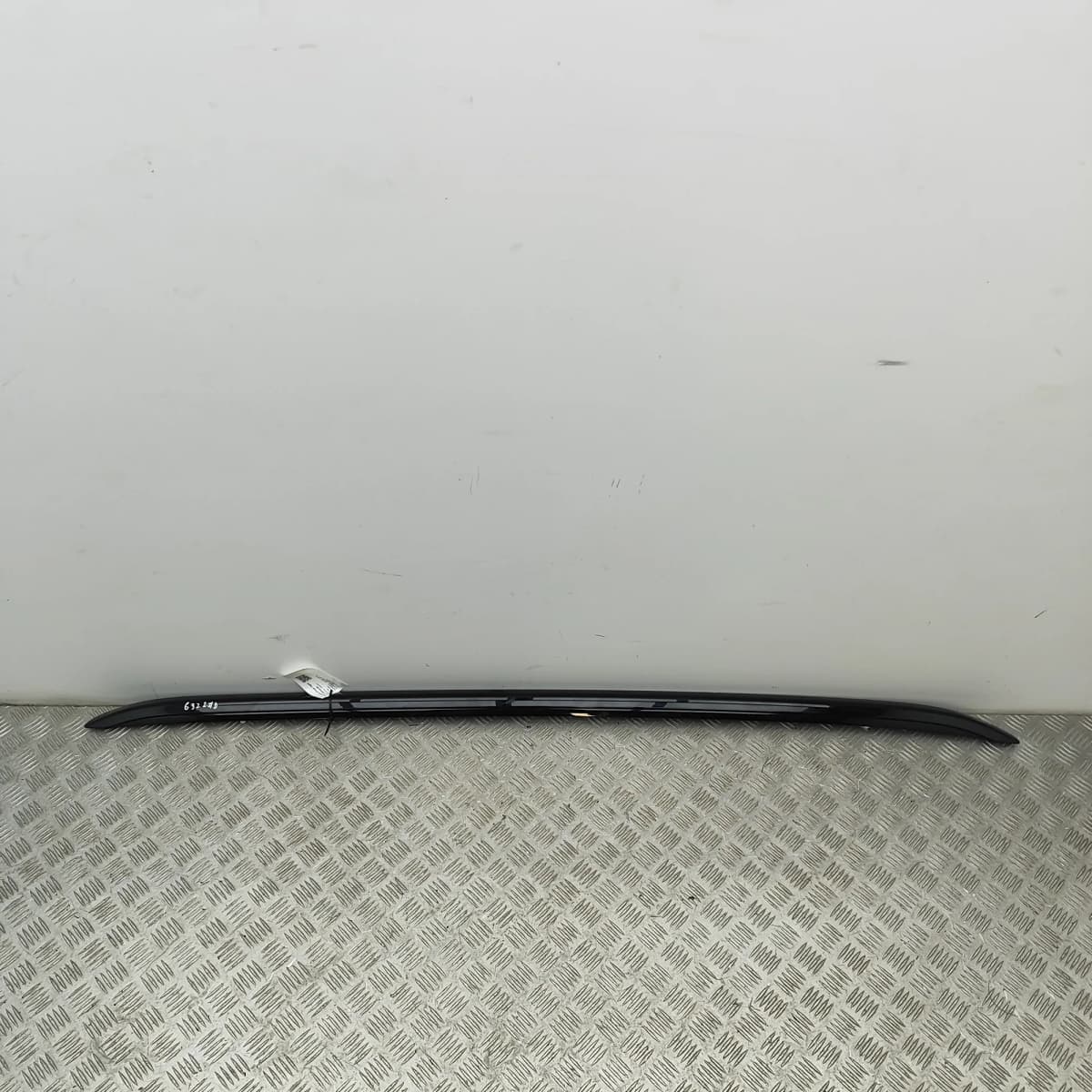 PEUGEOT 2008 MK2 P24 Right Side Roof Rail 98257240XY Electricity 100kw 2025
