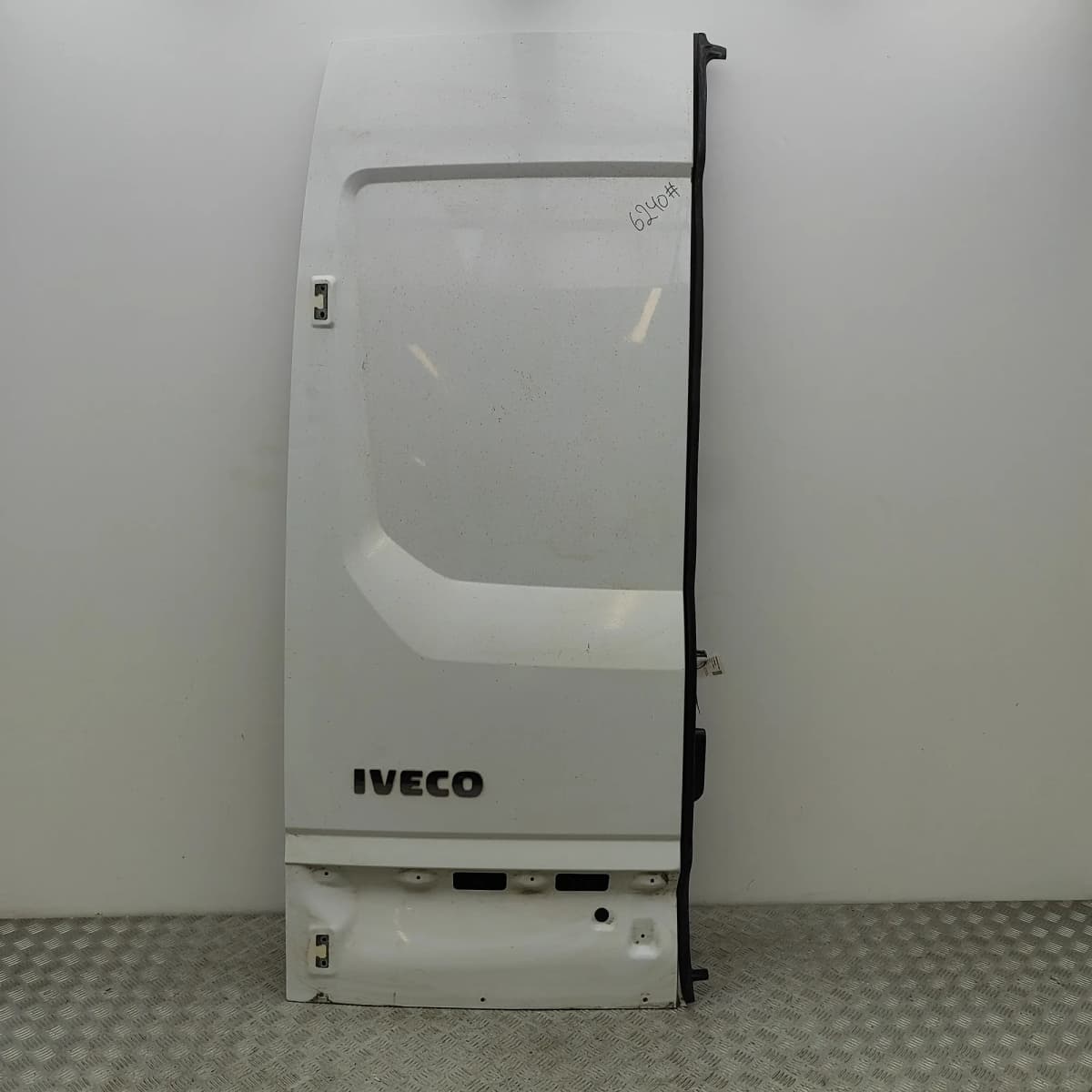 IVECO DAILY Mk6 Furgon Rear Left Door 2.3 Diesel 2024 36075414