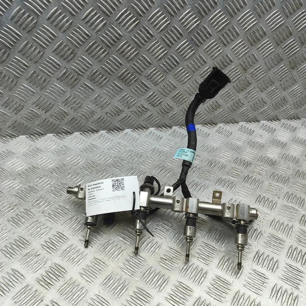 HYUNDAI TUCSON NX4 MK4 Fuel Rail 35302-2M400 1.6 Hybrid 169kW 2020 33935639