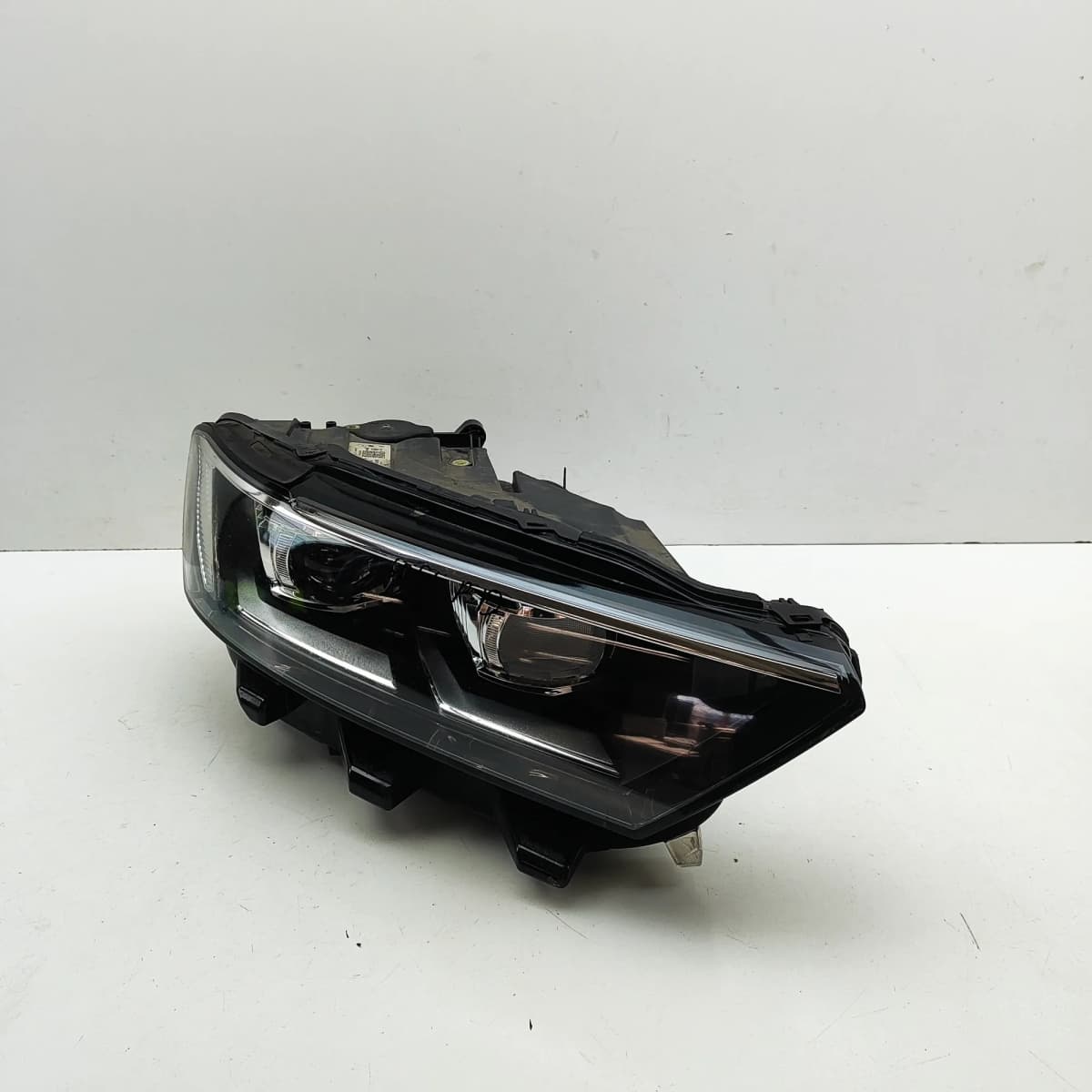 VOLKSWAGEN T-ROC A11 MK1 Front Right Headlight 2GA941036Q RHD 2022 34490801