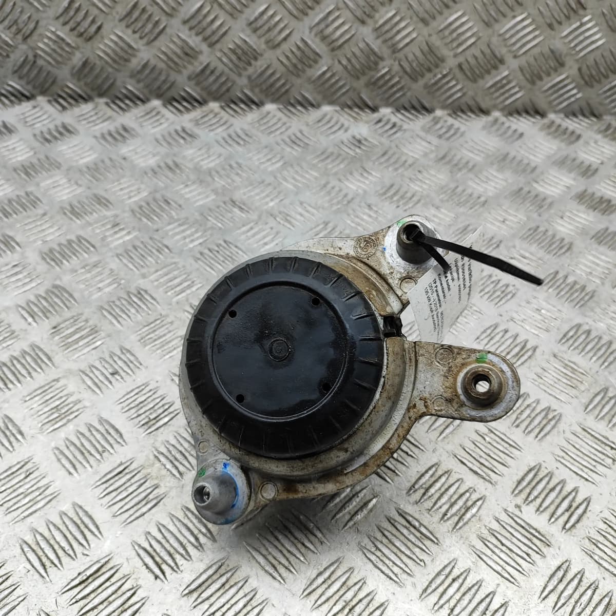 MERCEDES-BENZ C Coupe C205 Engine Mount A2052407600 35518341