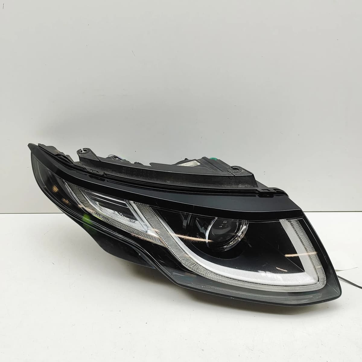 LAND ROVER RANGE ROVER EVOQUE L538 Front Right Headlight GJ32-13W029-DC RHD 2016