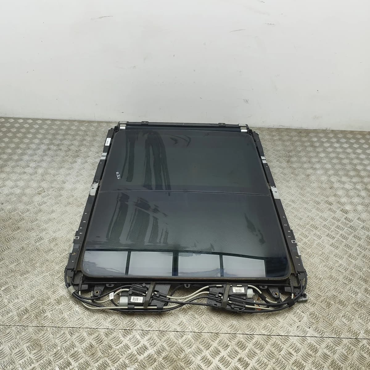 JEEP GRAND CHEROKEE WK Sunroof 30022879C 3.0 Diesel 184kw 2016 35641537