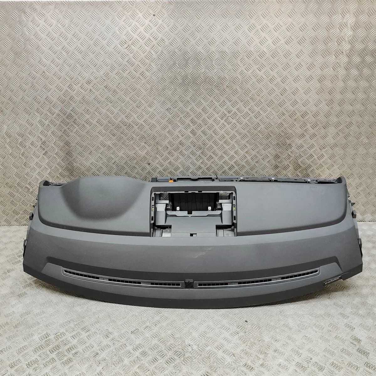 VW TRANSPORTER T6 Minibus/Passenger SGB SGG SGJ Dashboard 7E6857003H 34211783