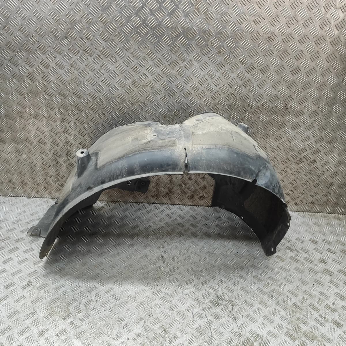 TESLA MODEL 3 Front Right Arch Liner 1081582-00-E Electricity 192kw 35657272