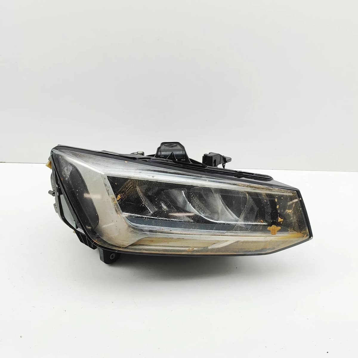 AUDI Q2 GA Front Right Headlight LHD 81A941012C 2024 31930891