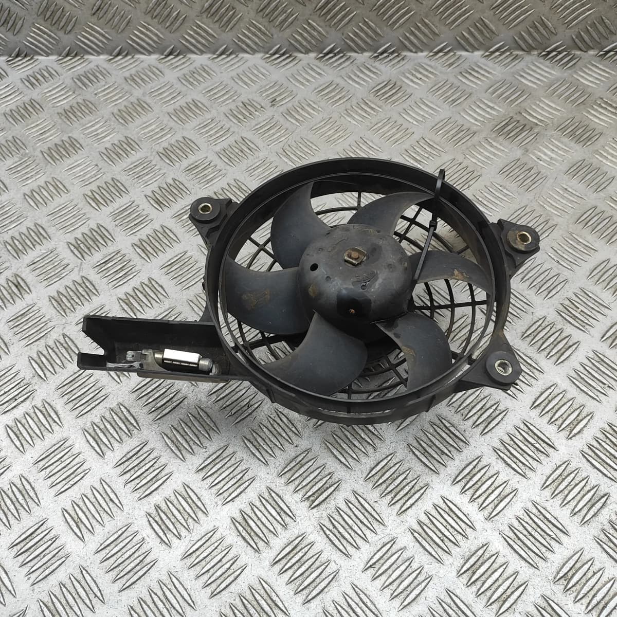 PORSCHE 911 997 Engine Cooling Fan 99762404600 3.6 Petrol 239kW 2006 34906292