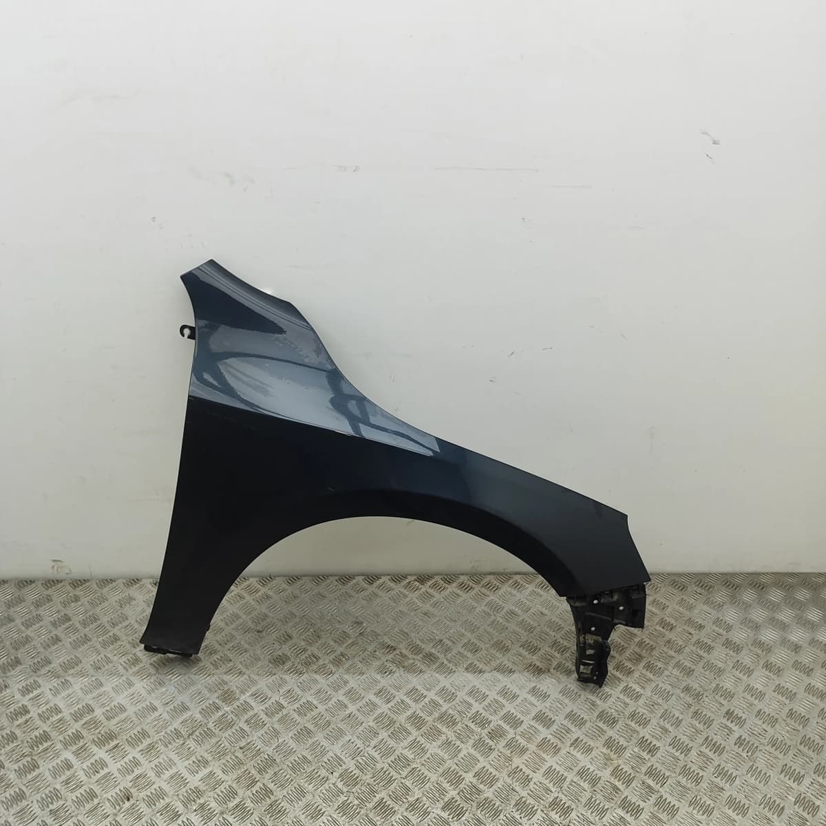 VOLVO S60 Mk2 Front Right Fender 31416209 2.0 Diesel 88kw 2017 34843963