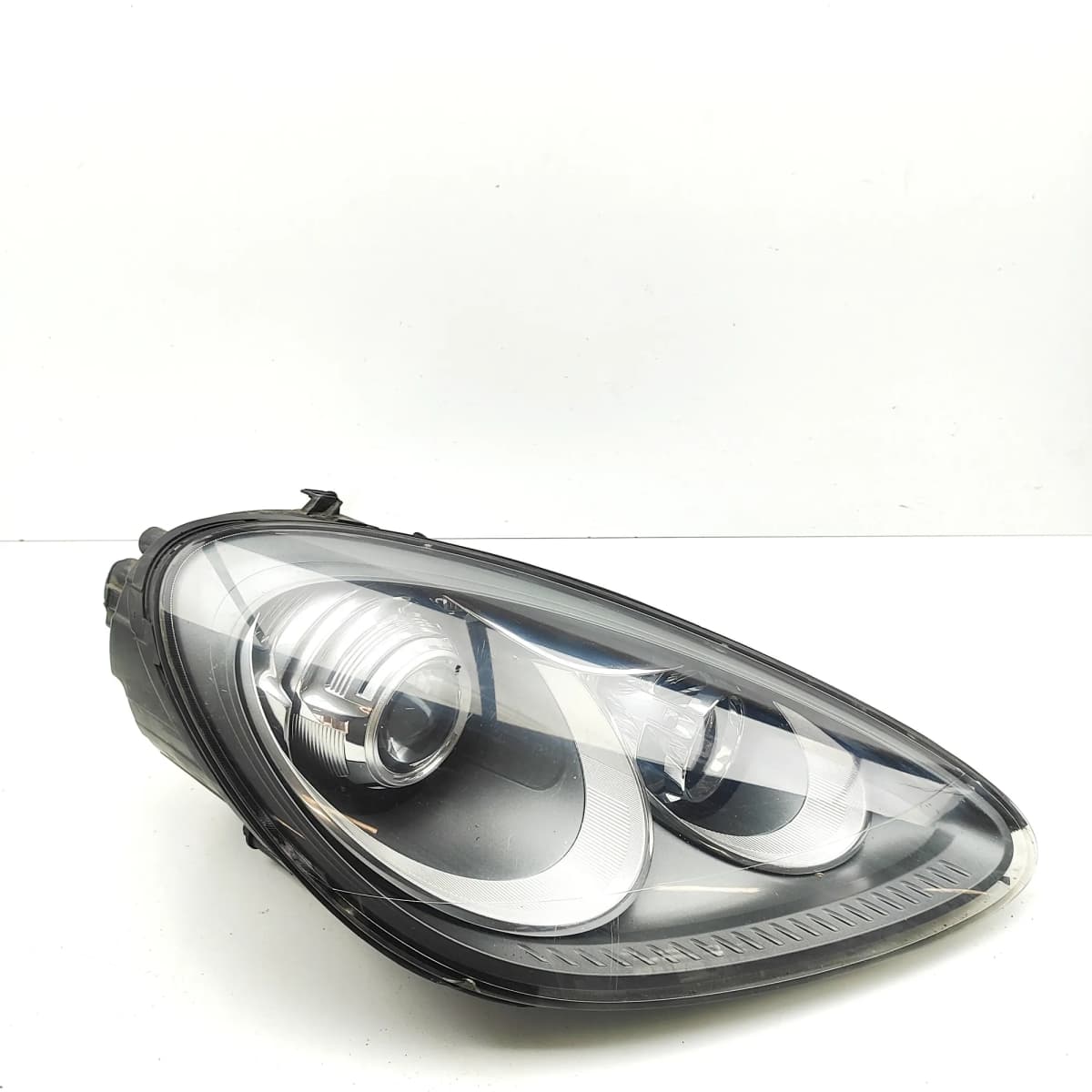 PORSCHE CAYENNE 92A Front Right Headlight RHD 7P5941032CE 3.0 Diesel 35455362