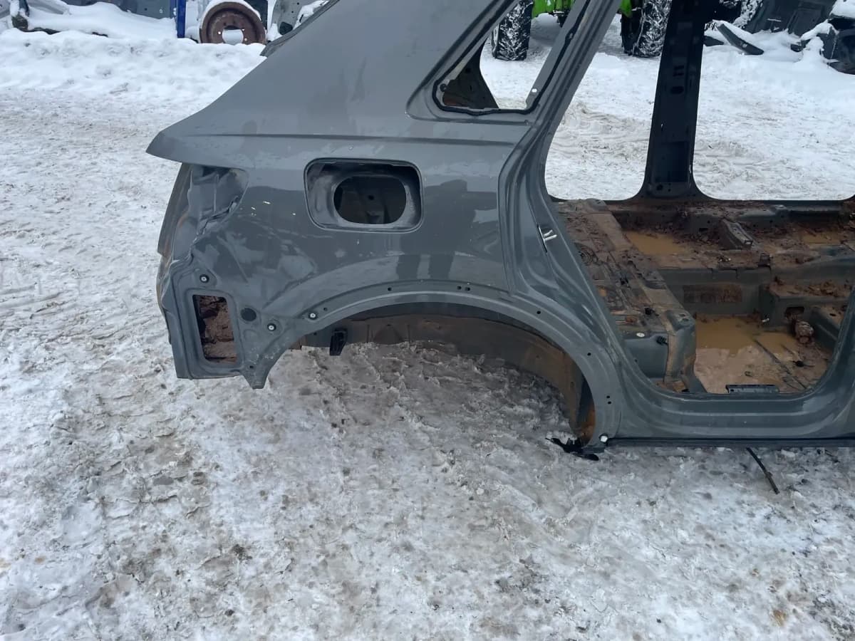 AUDI Q3 F3 MK2 Seitenverkleidung hinten rechts 1.9 Diesel 110 kW 2024 33609482