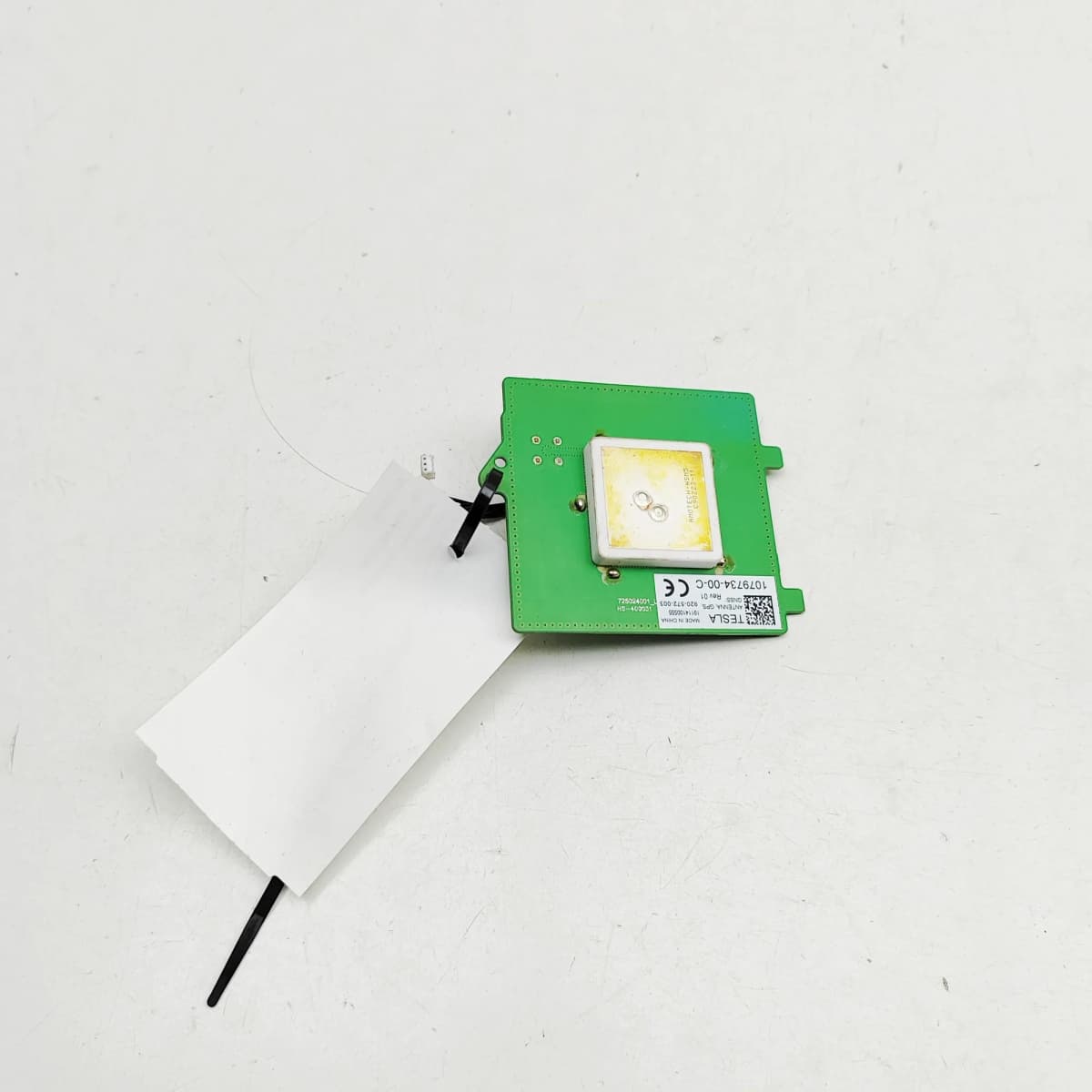 TESLA MODEL 3 GPS Antenna 1079734-00-C Electricity 340kW 2019 34487439