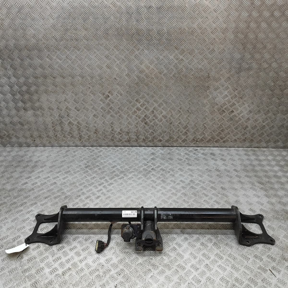 TESLA MODEL X Towbar Kit 1027583-00-F 568kw 2019 35454818