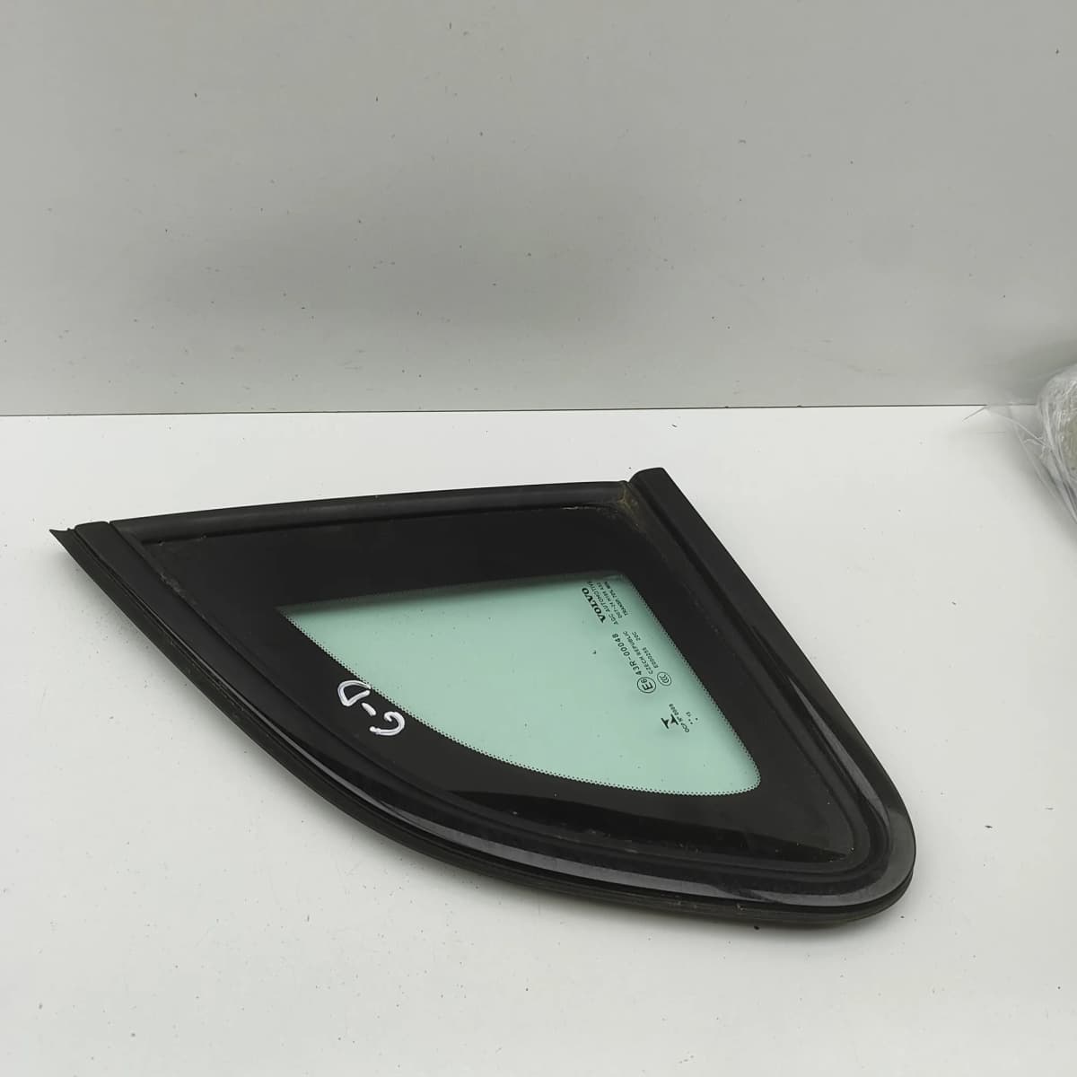 VOLVO V40 Cross Country 526 Rear Right Quarter Window 31386783 33814914
