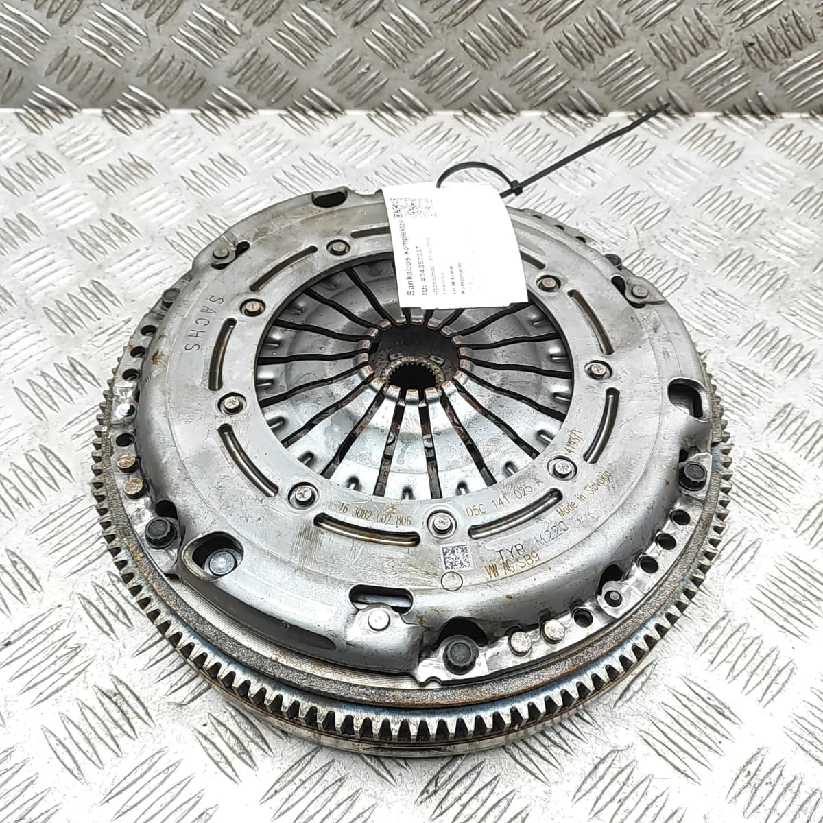 VOLKSWAGEN T-ROC A11 MK1 Clutch Kit 05C141025A 1.0 Petrol 85kW 2023 34357397