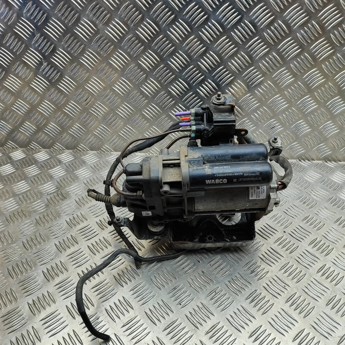 PORSCHE CAYENNE 9Y0 Air Suspension Compressor 4M0616005G 3.0 Petrol 35371616